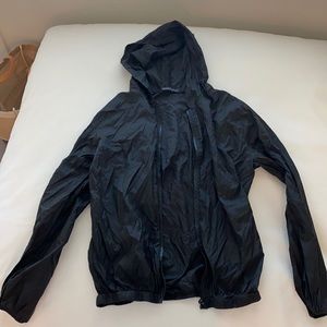 Brandy Melville black one size rain jacket broken zipper